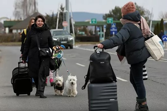 Những hình ảnh về cư dân Ukraine di cư đến các nước châu Âu