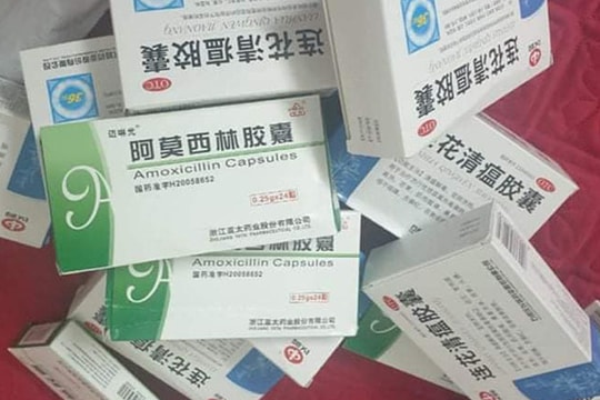 Cẩn trọng khi mua thuốc 'xách tay' trị Covid-19