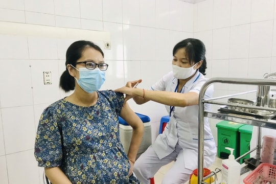 Những rủi ro với phụ nữ mang thai không tiêm vắc-xin khi bị mắc Covid-19
