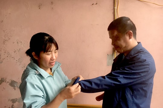 Nữ 'chiến sỹ' chống dịch và hành trình vượt lên nghịch cảnh