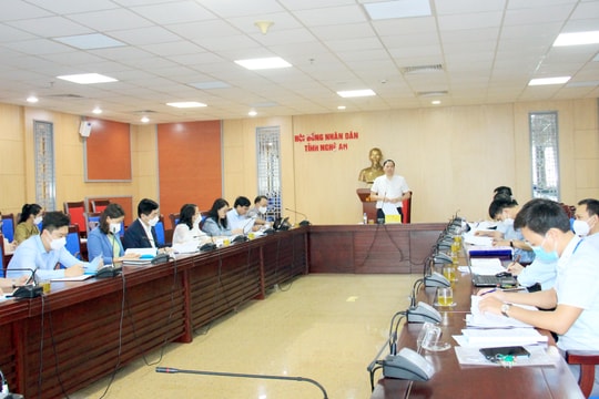 Thẩm tra dự thảo nghị quyết quy định giá dịch vụ xét nghiệm Covid -19 tại Nghệ An