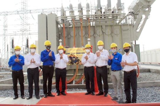 Đóng điện thành công trạm biến áp 110kV tại Khu công nghiệp WHA Nghệ An