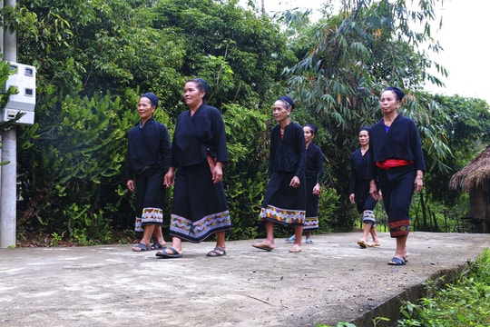 Người Ơ Đu đổi mới