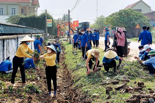 Nhộn nhịp phong trào xây dựng nông thôn mới ở huyện Đô Lương