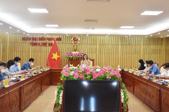 Đoàn ĐBQH tỉnh làm việc với các sở, ngành về thực hành tiết kiệm, chống lãng phí