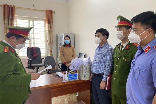  Khởi tố 2 công chức địa chính xã ở Nghệ An lạm dụng chức vụ quyền hạn chiếm đoạt tài sản