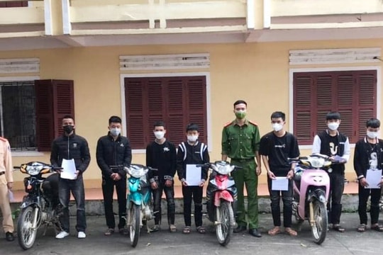 Triệu tập, xử lý 13 nam 'quái xế' đua xe bên bờ hồ trị trấn Thanh Chương