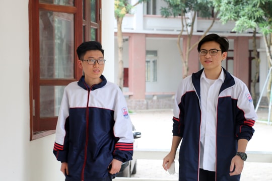 Đôi bạn thân cùng 'ẵm' giải Nhì quốc gia, IELTS đạt điểm số 8.0
