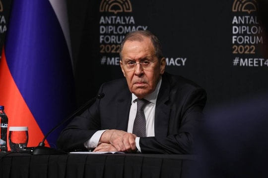 Nga tuyên bố 'không thể chấp nhận' sự hiện diện quân sự của NATO ở các nước láng giềng