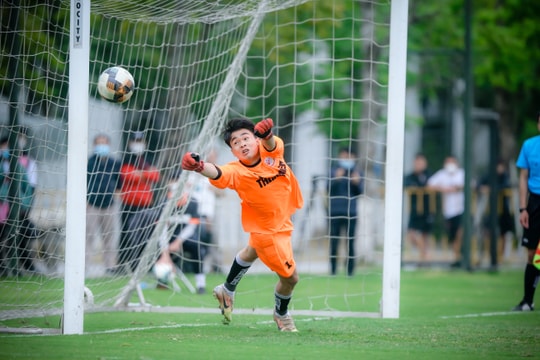 'Người hùng' của U19 SLNA Nguyễn Cảnh Tiệp: Phiên bản Trần Nguyên Mạnh 