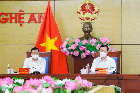 Thủ tướng: Tập trung chỉ đạo, điều hành có trọng tâm để phục hồi nhanh, phát triển bền vững