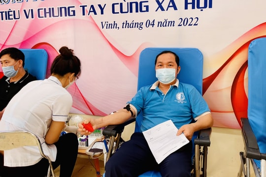 Tòa án nhân dân tỉnh Nghệ An tham gia hiến máu tình nguyện