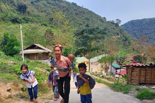 Chuyện buồn ở bản Đỉnh Sơn