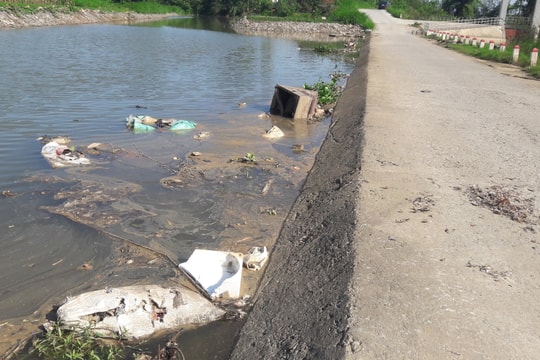 Ô nhiễm môi trường kênh Sơn Tĩnh (Diễn Châu)