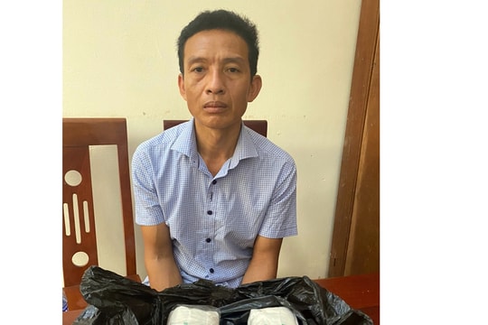 Bắt con nghiện ‘cõng’ 4.000 viên ma túy về bán lẻ