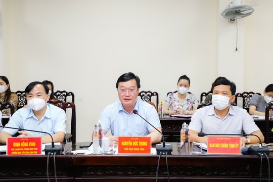 Chủ tịch UBND tỉnh Nguyễn Đức Trung tiếp công dân định kỳ tháng 4/2022