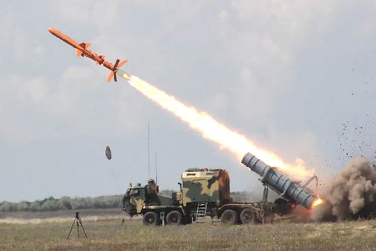 Sức mạnh tên lửa hành trình nội địa mà Ukraine tuyên bố bắn trúng soái hạm Nga