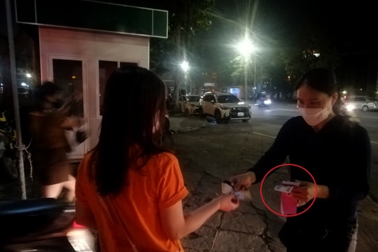 Xuất hiện tình trạng nâng giá vé giữ xe tại phố đi bộ Vinh