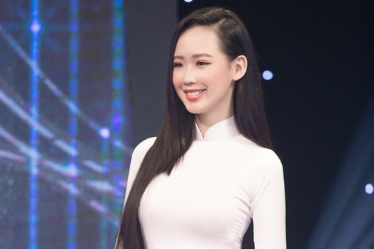 Nhan sắc nữ sinh cao 1,85m, IELTS 8.0 vào thẳng Top 20 'Miss World Vietnam'