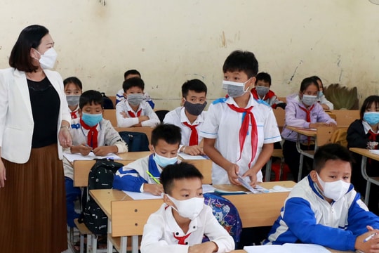 Nghệ An: Các trường tích cực phòng chống dịch khi dạy học trực tiếp 