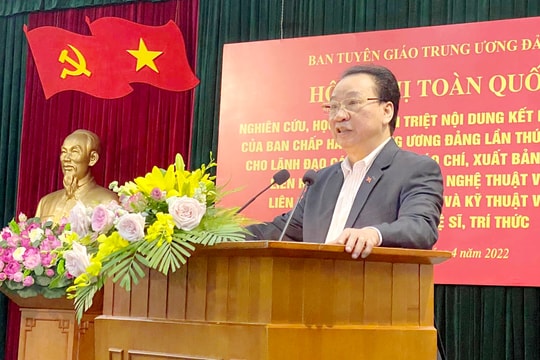 Tăng cường xây dựng, chỉnh đốn Đảng và hệ thống chính trị trong tình hình mới