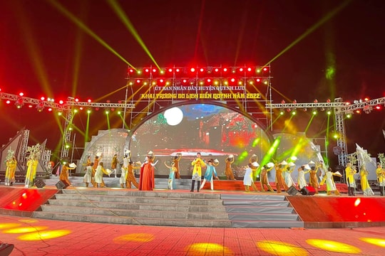 Sôi nổi các hoạt động trước giờ khai hội Du lịch biển Quỳnh