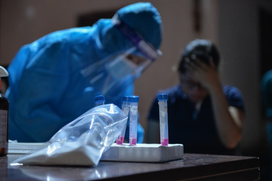 Chiều 25/4, Nghệ An ghi nhận 398 ca mắc Covid-19 mới, trong đó có 113 ca cộng đồng