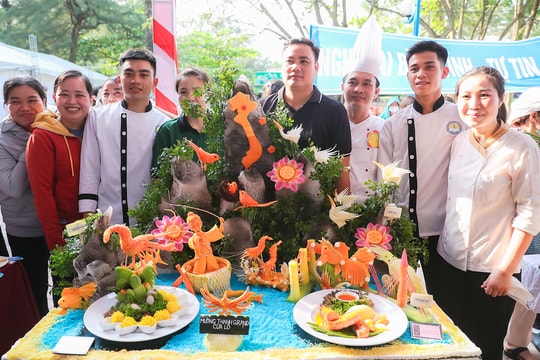 Nhiều món ăn đặc sắc tại cuộc thi 'Đầu bếp giỏi - Tôn vinh ẩm thực Cửa Lò'