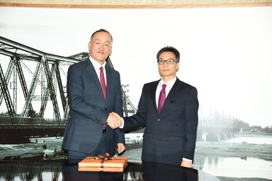 Trưởng đại diện WHO tại Việt Nam: Lần đầu tiên sau 2 năm tôi tự tin bỏ khẩu trang khi giao tiếp