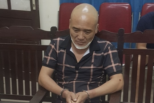 Bắt kẻ có 2 tiền án dùng xe đạp cung cấp ma túy cho các đối tượng 'bay, lắc' 