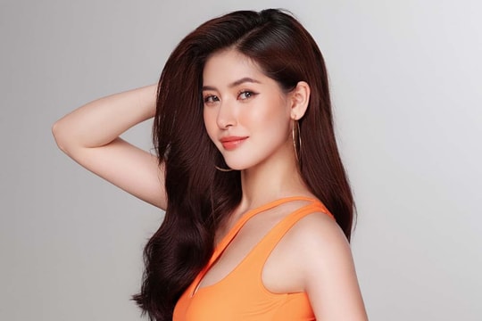 'Hoa khôi công nghệ' dẫn đầu bình chọn Miss Universe Vietnam