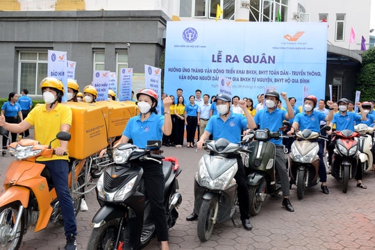 Ra quân hưởng ứng Tháng vận động triển khai BHXH, BHYT toàn dân năm 2022