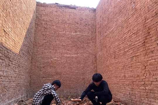 Cần sớm có giải pháp tháo dỡ lò gạch bỏ hoang ở Tân Kỳ