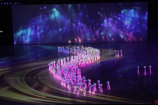 Những hình ảnh ấn tượng trong Lễ khai mạc SEA Games 31