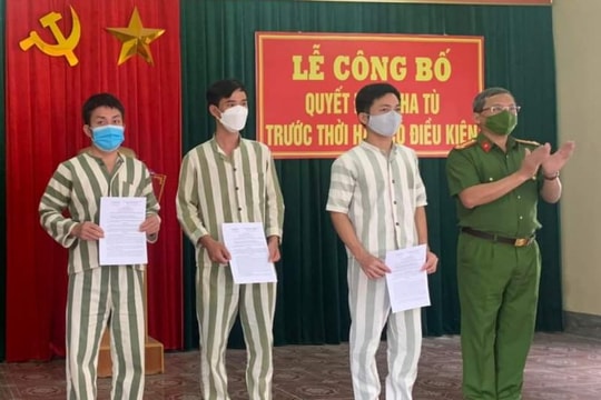 Nghệ An công bố quyết định tha tù trước thời hạn có điều kiện cho phạm nhân