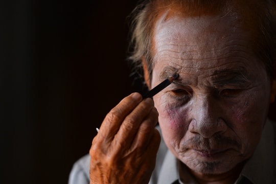 Người giữ lửa đam mê với nghệ thuật Tuồng