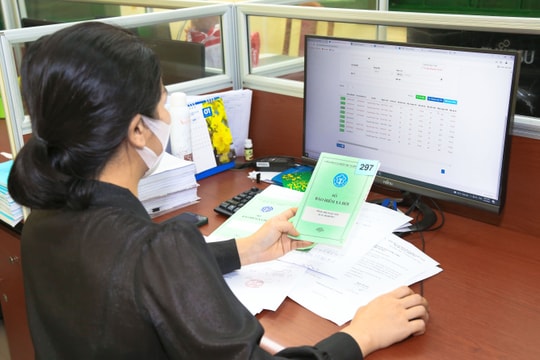 Người lao động tham gia BHXH yên tâm vì lương hưu luôn được điều chỉnh nhằm đảm bảo cuộc sống