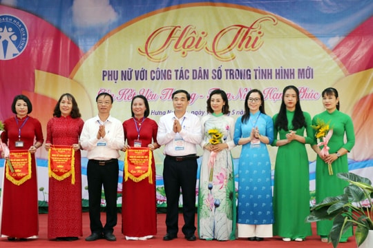 Nhiều sắc màu tại Hội thi 'Phụ nữ và công tác dân số trong thời kỳ mới'