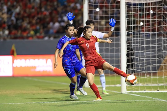 Thủ tướng gửi thư khen 'những cô gái kim cương'; Huỳnh Như: ‘Đây là tấm Huy chương Vàng đặc biệt’