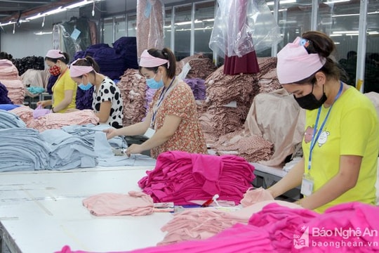 Hoàn thành hỗ trợ tiền thuê nhà cho người lao động trong tháng 8/2022