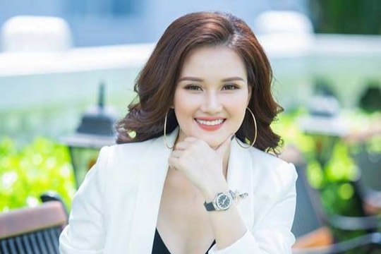 Chuyện chưa biết về MC Huyền Châu 'Cà phê sáng với VTV3'