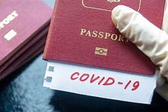 Khó khăn trong cấp hộ chiếu vắc-xin