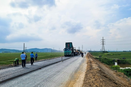 Vì sao Dự án nâng cấp, mở rộng Quốc lộ 15A chậm hoàn thành?