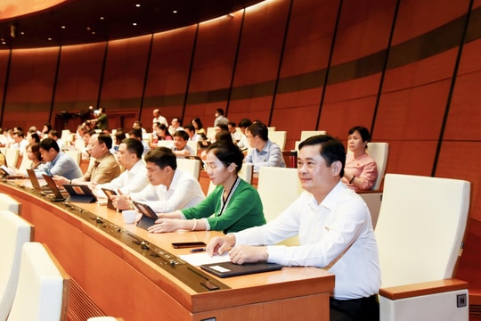 Quốc hội thảo luận về một số nội dung của dự án Luật Cảnh sát cơ động