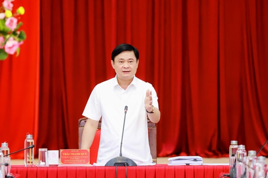 Ban Thường vụ Tỉnh ủy Nghệ An cho ý kiến về dự thảo Nghị quyết chuyển đổi số 