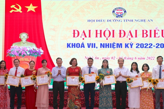 Hội Điều dưỡng tỉnh Nghệ An quyết tâm tạo sự khác biệt về chất lượng dịch vụ 