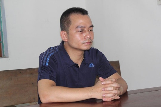 Bắt kẻ lừa bán phần mềm theo dõi, đọc trộm tin nhắn