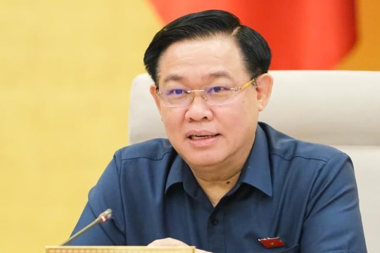 'Cần bố trí ngân sách tăng lương cơ sở trong năm 2023'