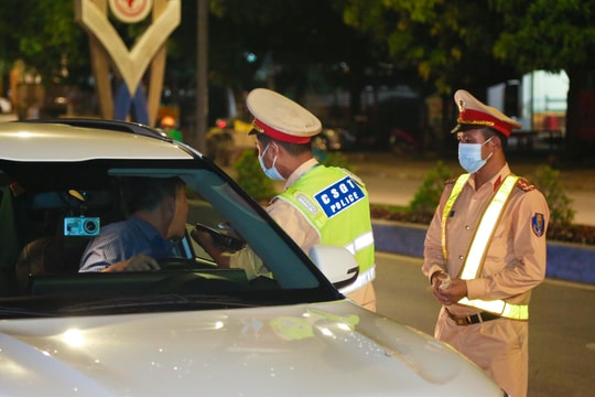 Công an Thành phố Vinh sẽ kiểm tra nồng độ cồn tất cả các ngày trong tuần