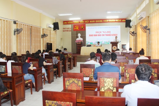 Tạo điều kiện cho các nhà báo, cơ quan báo chí hoạt động đúng tôn chỉ mục đích